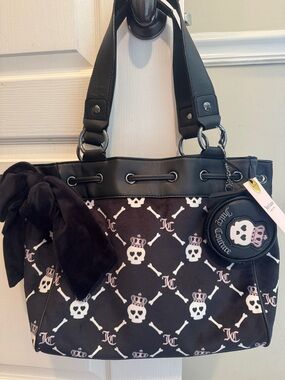 Juicy Couture Skull daydreamer satchel bag💀 Haunted couture tote